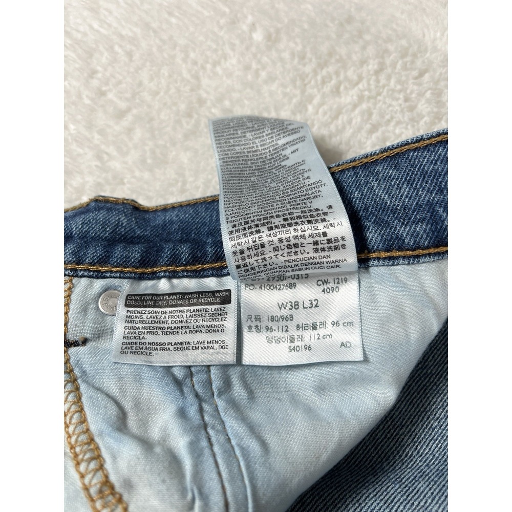 Levi's 502 Regular Tapered Medium Wash Denim Jeans Mens size 38X32 (41x32) - Picture 6 of 10